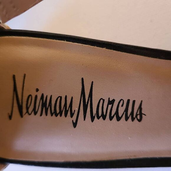 Neiman Marcus Strappy Wedge Sandal Size 6.5 - Picture 4 of 13